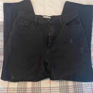 Black distressed jeans